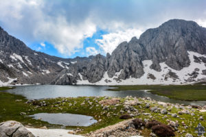 Lac Agoulmime hiver