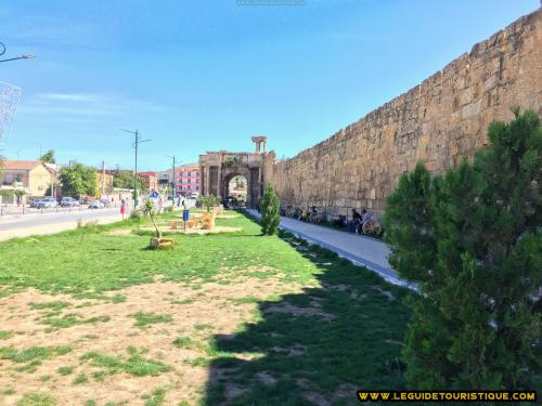 Arc de Caracalla